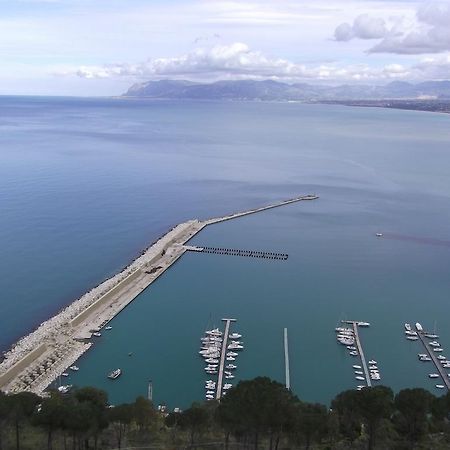 Zu Pippinu Apartment Castellammare del Golfo Exterior photo